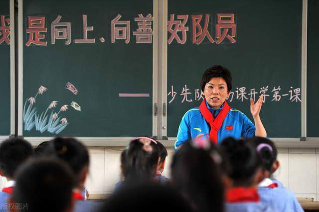 依依成人综合网